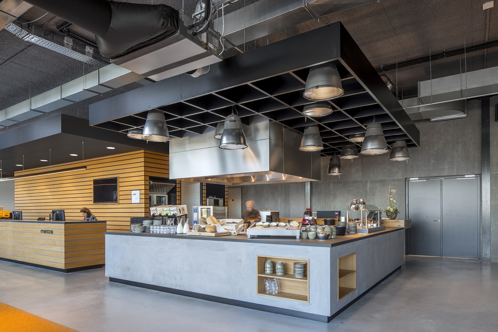 Interieur nieuwbouw bedrijfspand Metos te Deventer