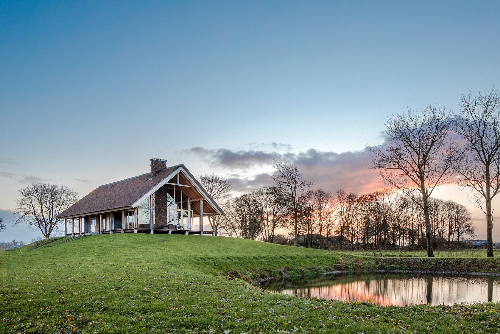 Nieuwbouw terpboerderij Kampen