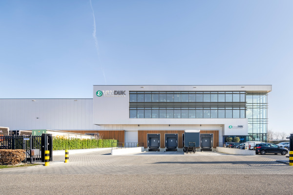 nieuwbouw, verbouw, bedrijfspand, kampen, groothandel, Aan de Stegge